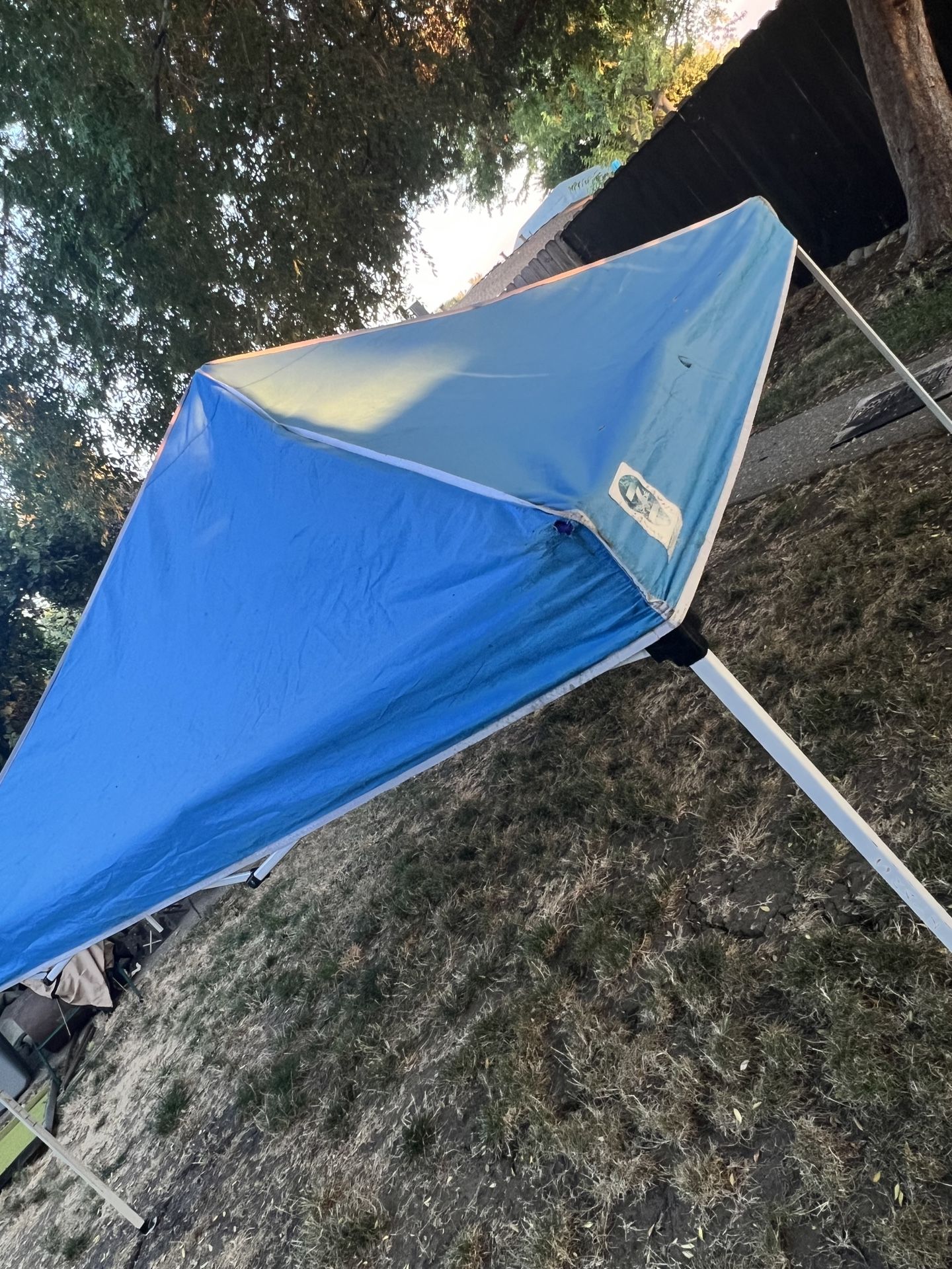 Blue Z Shade Recreational Standard 10’x10’ Pop-Up Canopy 