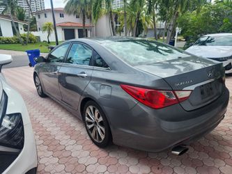 2011 Hyundai Sonata Limited Sedan