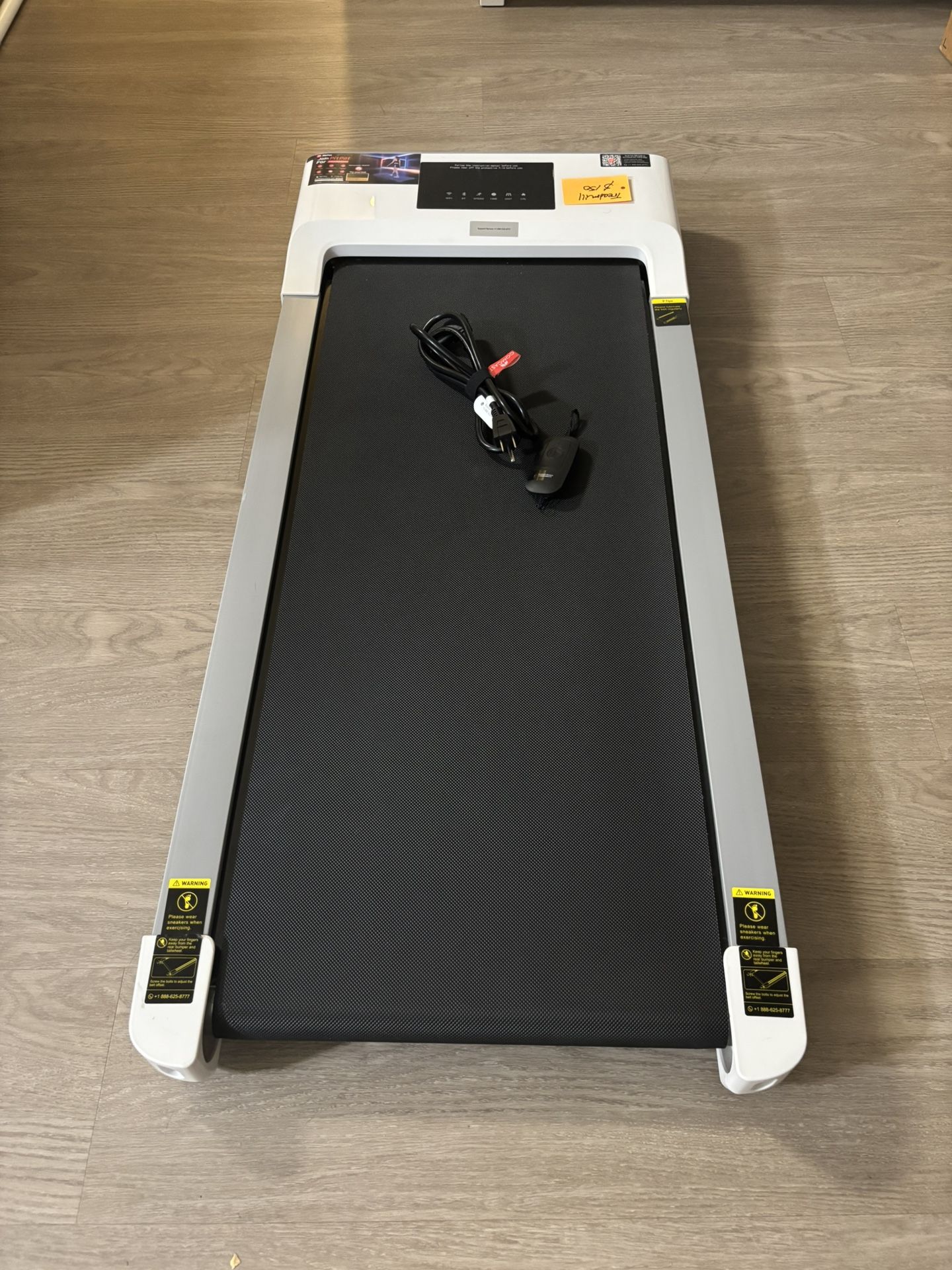 Treadmill (portable)