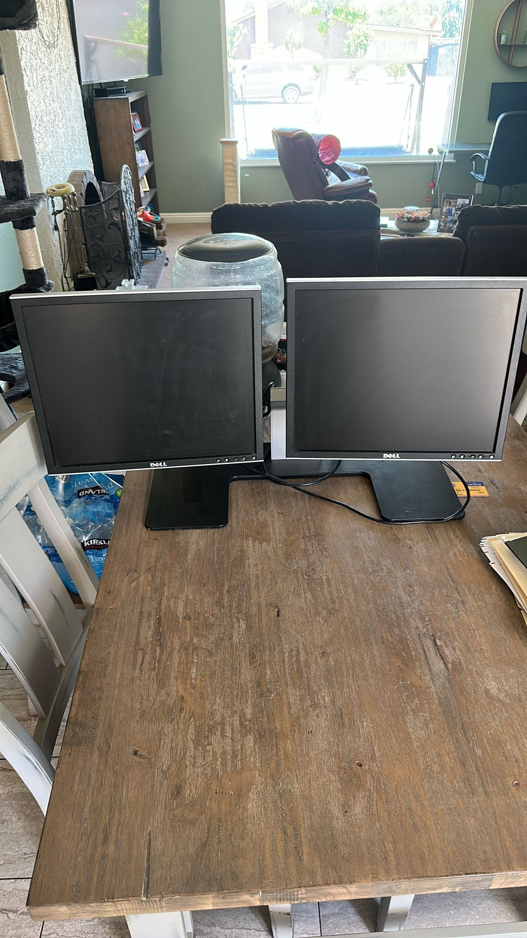 2 Dell Monitors With Stand