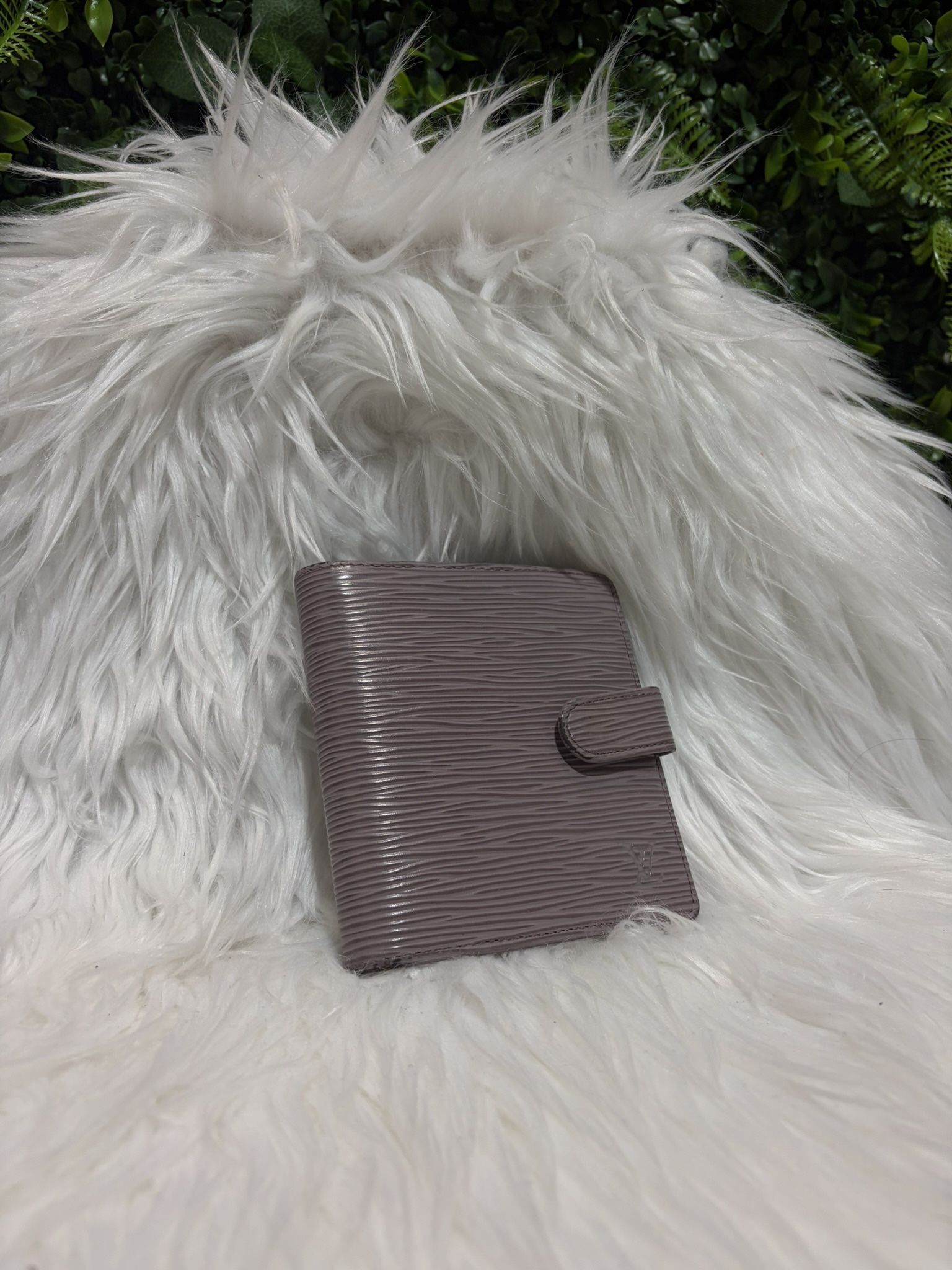 Louis Vuitton Epi Porte-Billets Compact Wallet Lilac