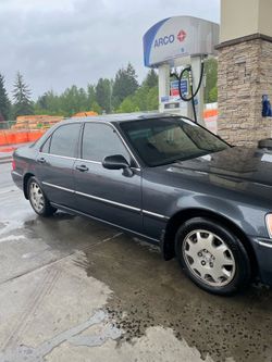 2004 Acura RL