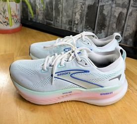 Brooks Glycerin GTS 22 Women’s White/Blue/Pink Low Top Mesh Running Shoes 9 B