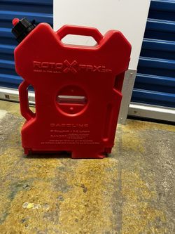 2gal Roto Pax Gasoline Canisters 