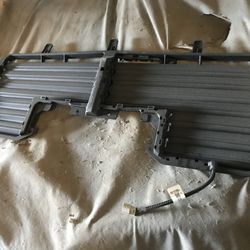 2015 Chevy Silverado Vent Shutter