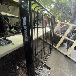 yakima roof rack 52x48