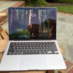 MacBook Air M1 2020