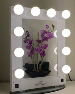 Vanity Mirror with 10 LED Bulbs