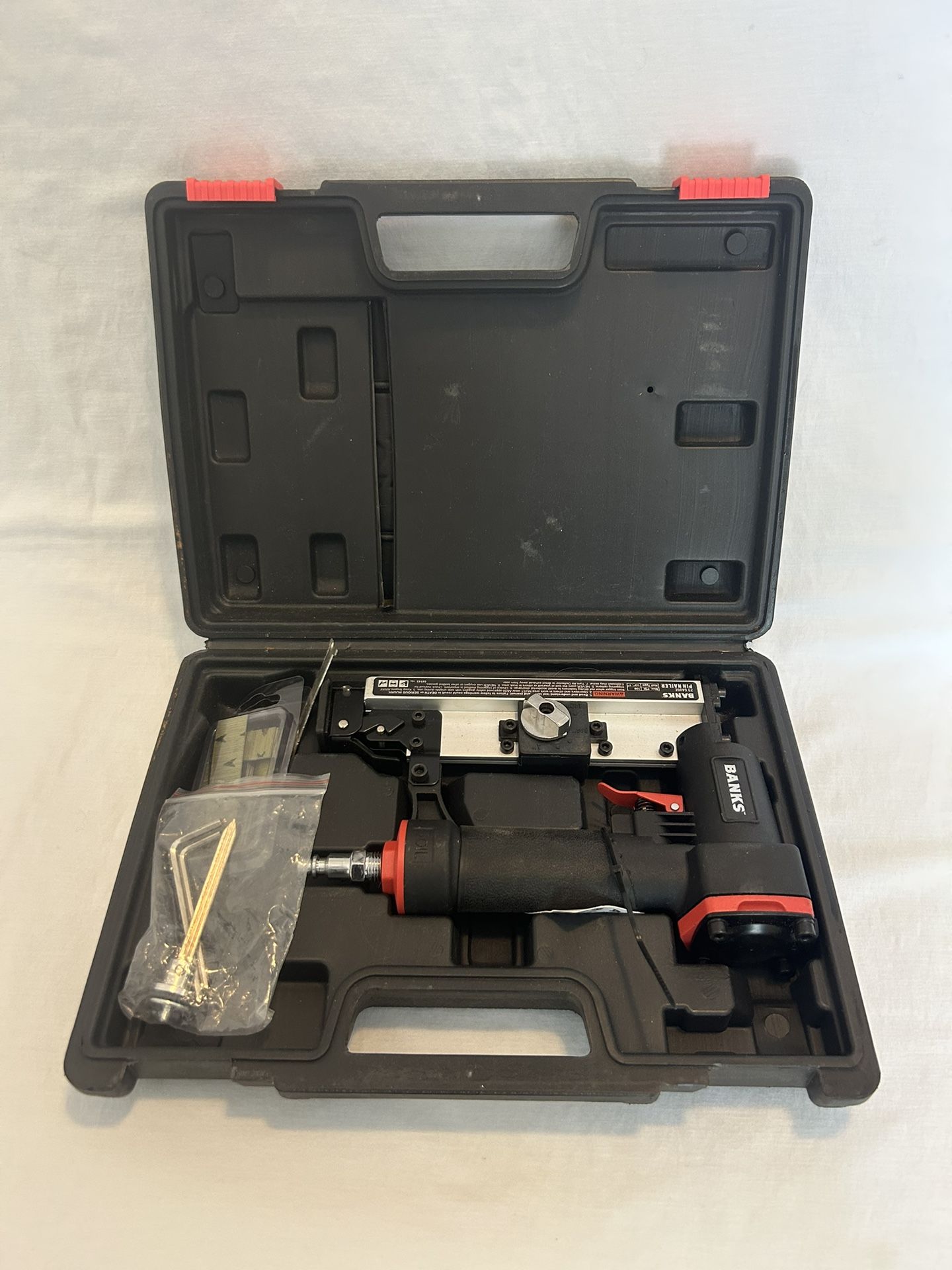 Banks 23 Gauge Pin Nailer #(contact info removed)17 In Great Condition