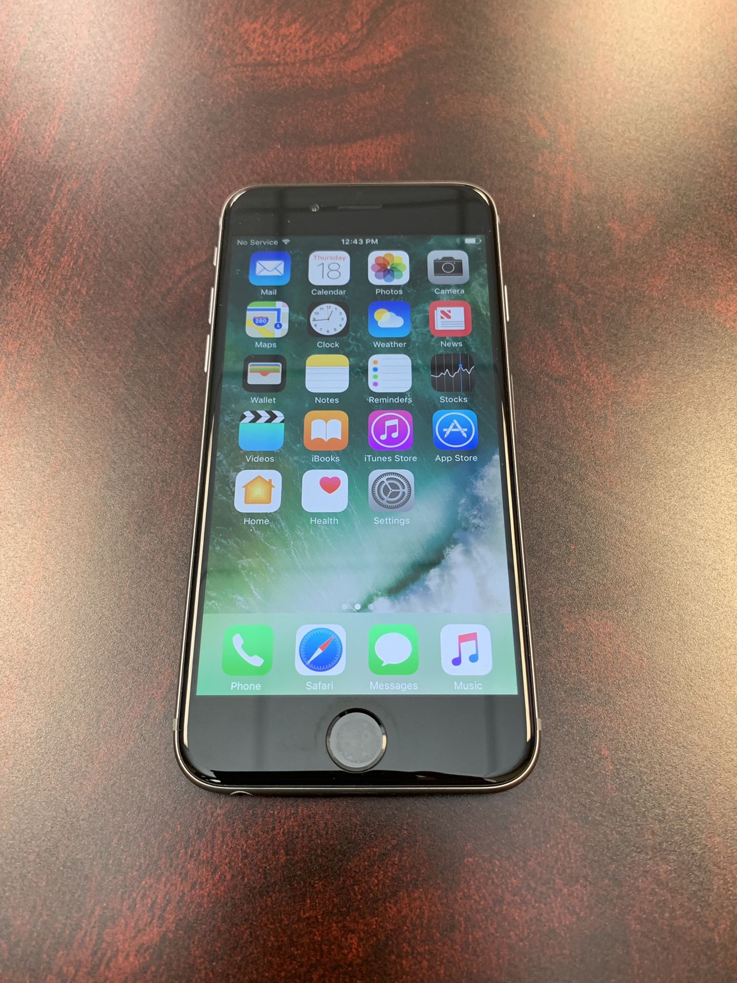 iPhone 6 Immaculate Condition