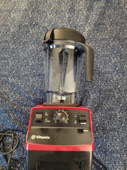 Vitamix blender 5200 with new pitcher