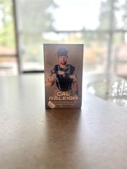 Cal Raleigh Platinum Glove Bobble Head