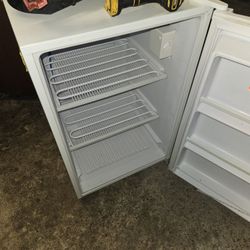 SMALL FREEZER