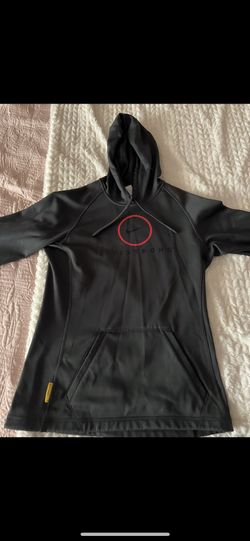 Nike Therma-Fit Live Strong Sweatshirt