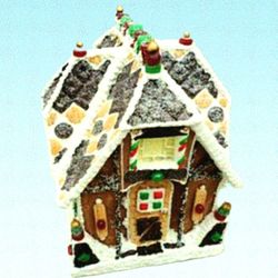 BEAUTIFUL  Vintage Large Ceramic Resin Decorative Gingerbread House 12"X 10"X 9" Very Nice!