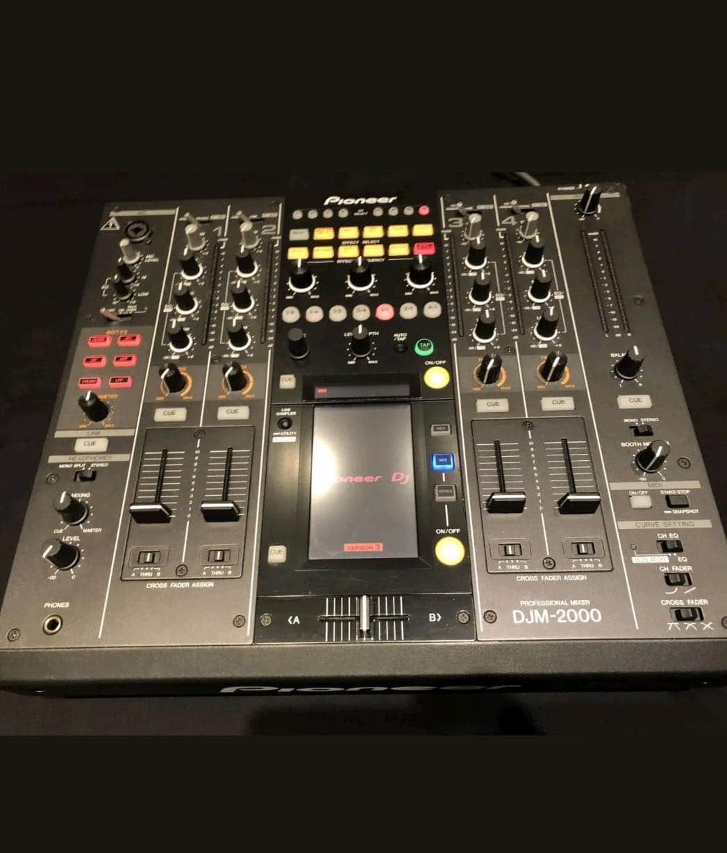 Pioneer djm 2000 + Pro X Case