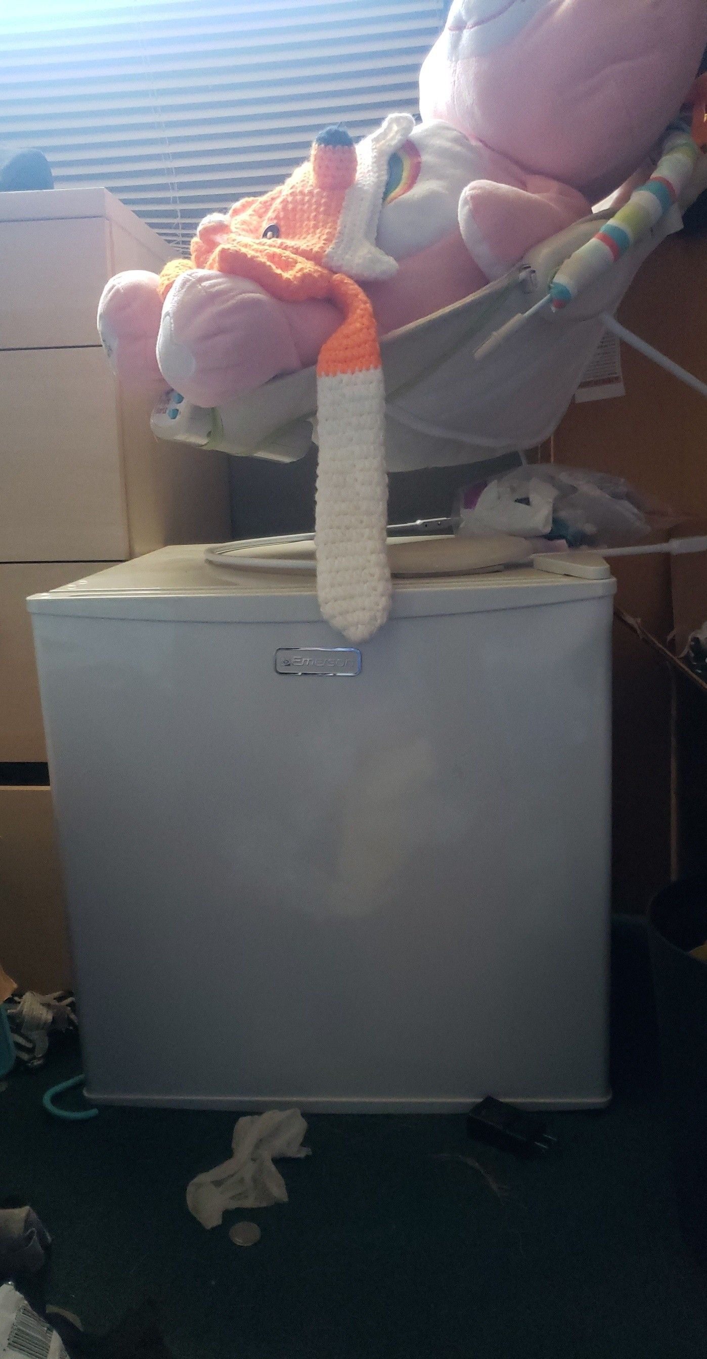 Compact emerson fridge