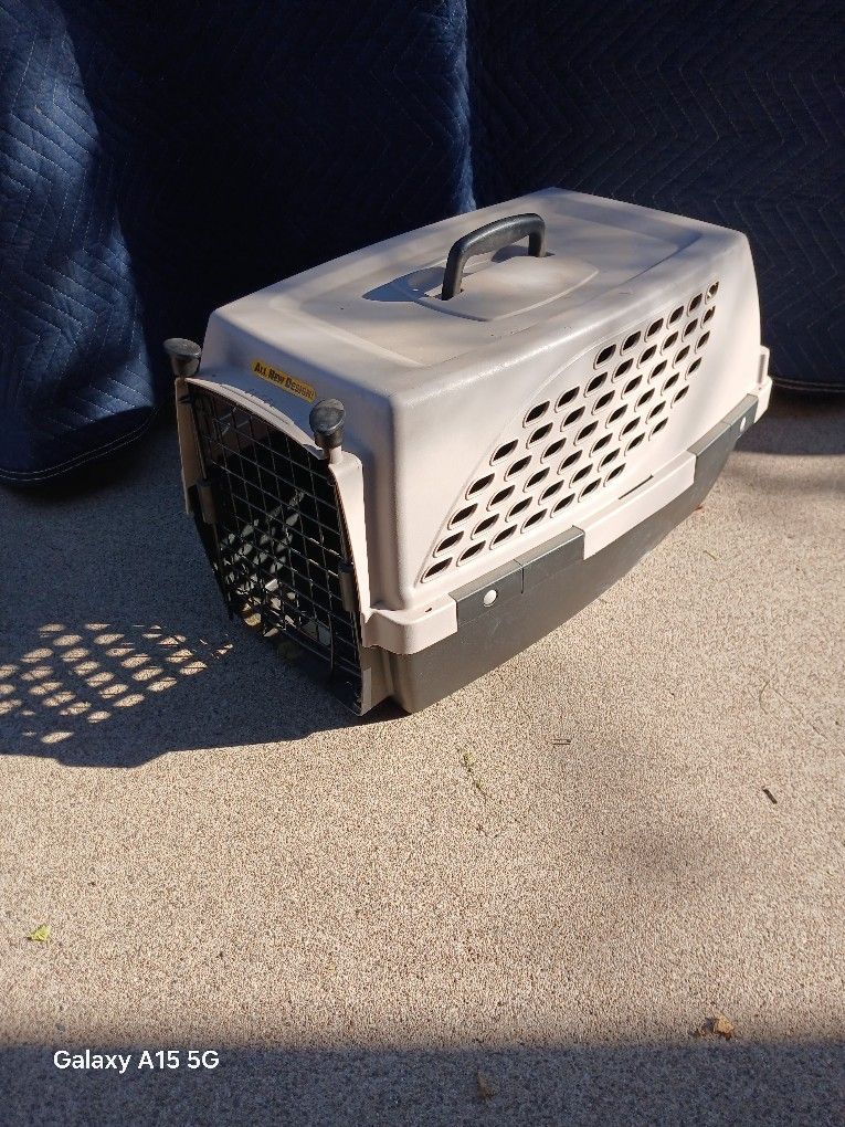 Small Dog Crate