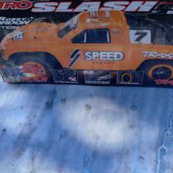 Nitro Slash Robby Gordon Edition