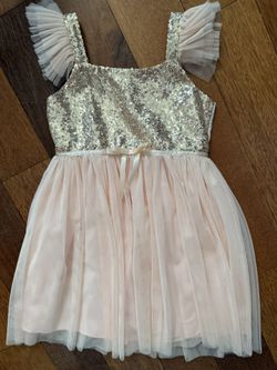 Girls Size 8 Soft Peach Formal Fancy Dress
