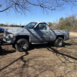 1996 Dodge Ram hemi 4.9 engine 1500