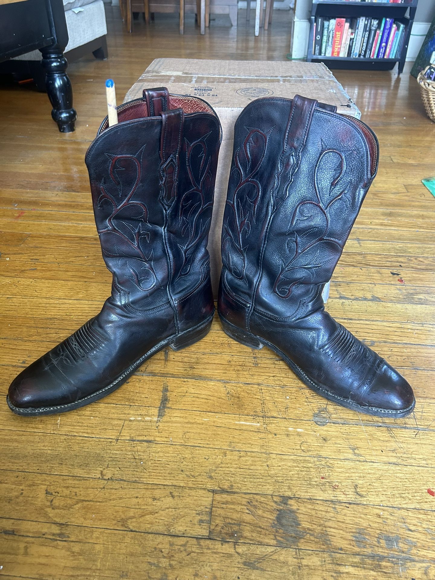 Lucchese Roper Boots