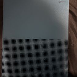 Xbox One S - Blue & Great Condition