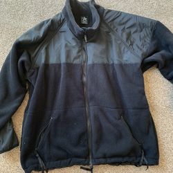 Like NEW Fleece Jacket  For Concealed Carry By Propper (large)