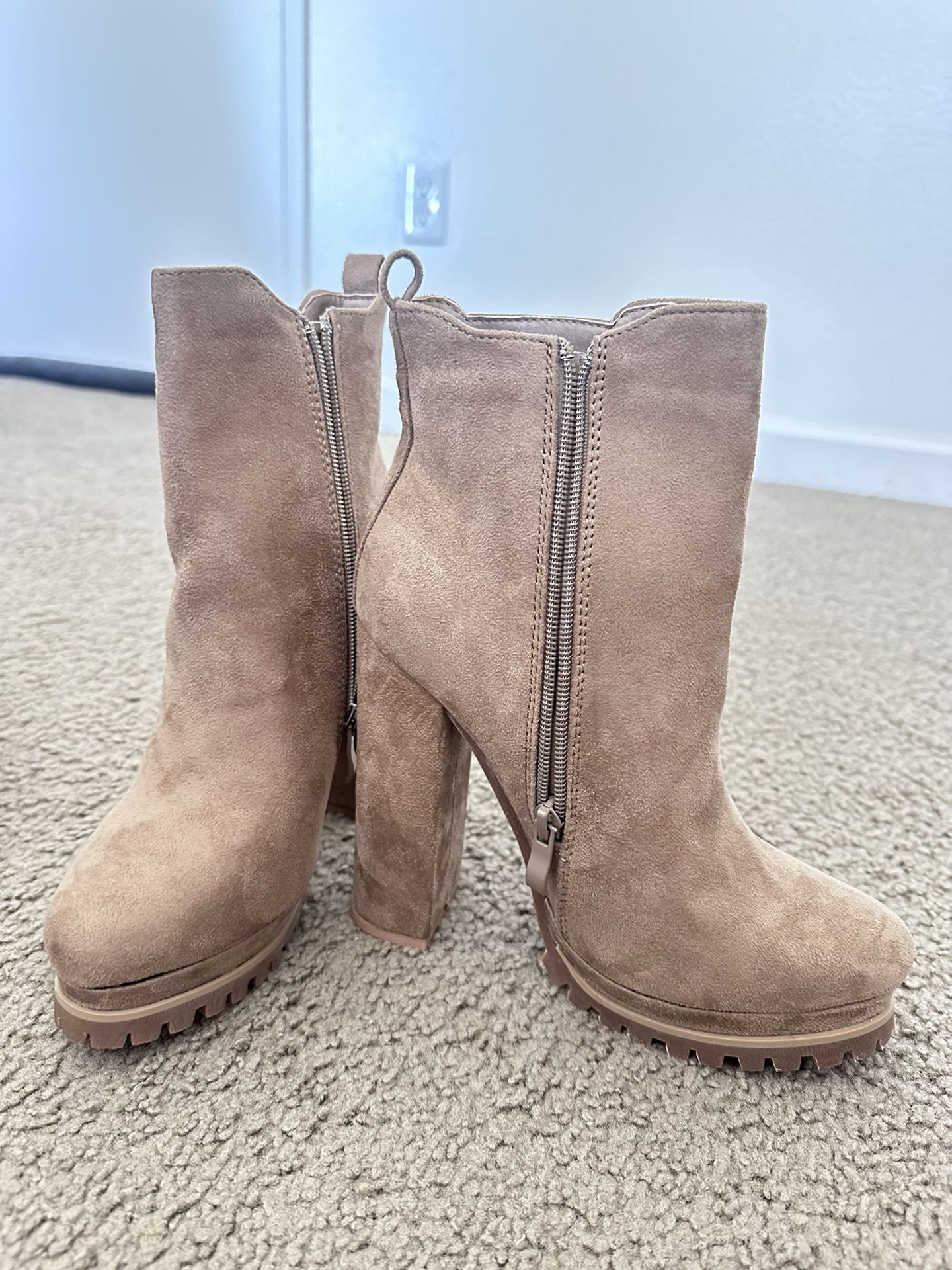 Forever 21 Taupe Suede Chunky Heeled Boots - $15 LOCAL MEETUP ONLY