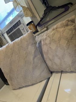 2 Soft Cream Color Throw Pillow 