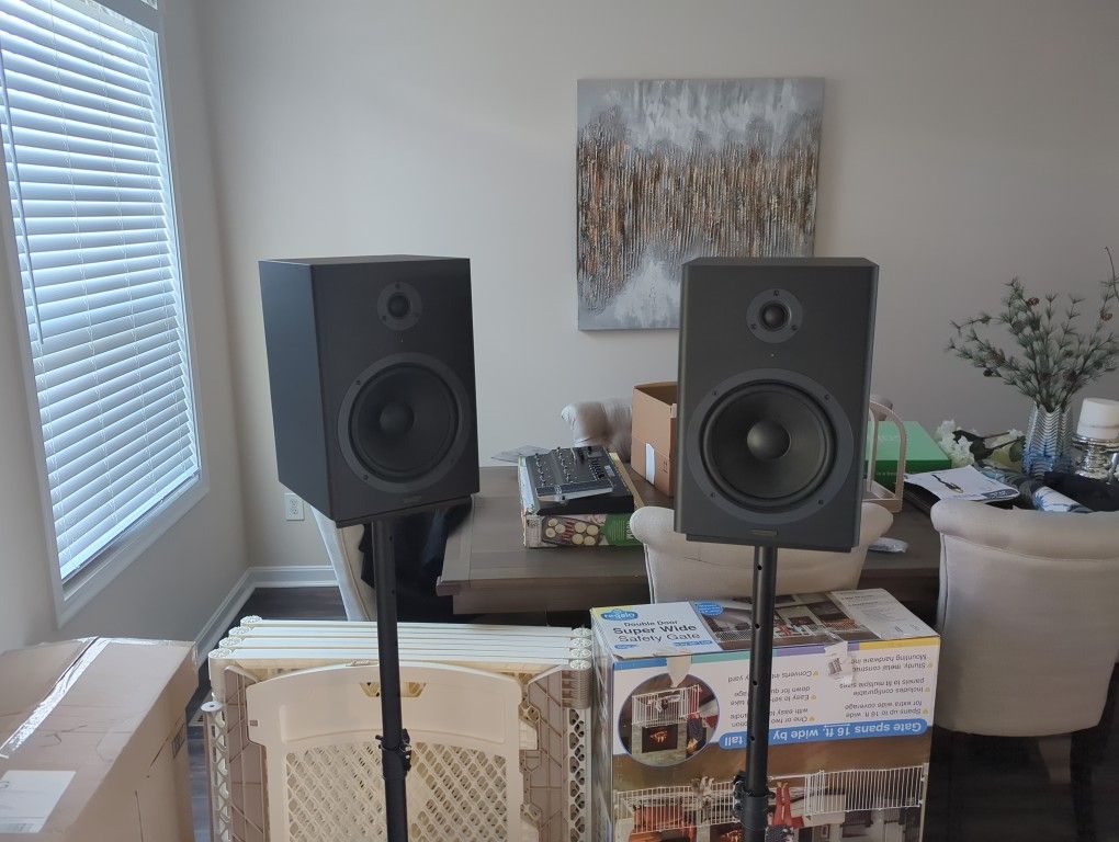 Monoprice Studio Monitoring Speakers (2)