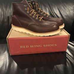 Red Wing  8138 Moc Toe boots men’s size 11.5