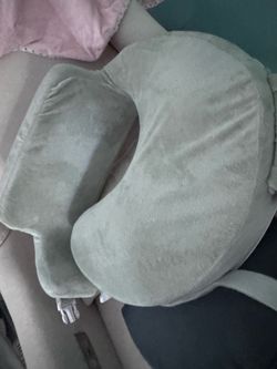 My Brest Friend Nursing Pillow