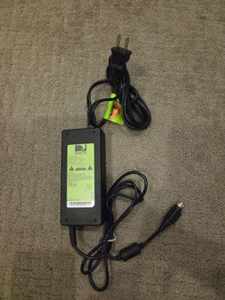 DirecTV Direct TV EPS10R1-16 AC Power Adapter 18W Charger