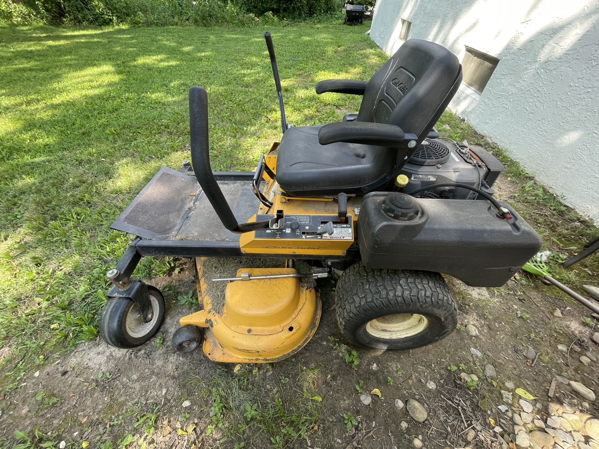 Cub Cadet Zero Turn Mower