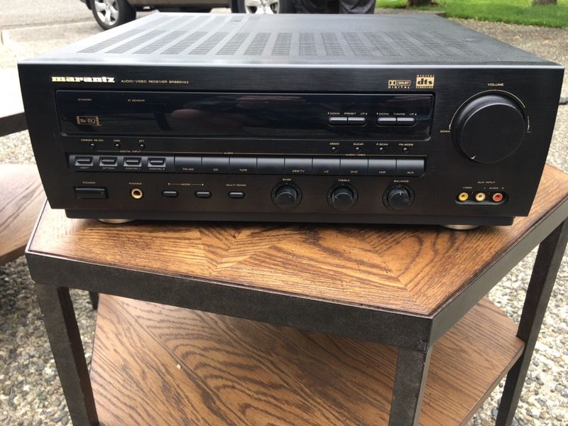 Like New Marantz Tuner - Audio/Video Receiver SR880 mk2