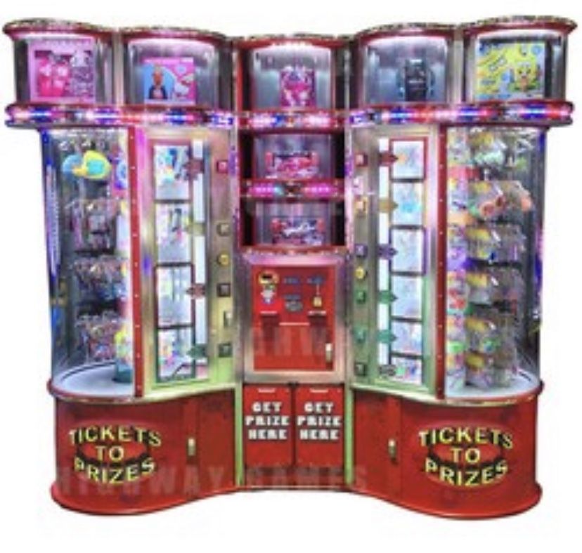 Arcade Game Vending Machine Prizes for Sale in Cleveland, OH OfferUp