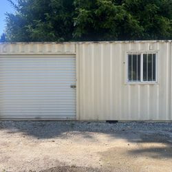 Container 