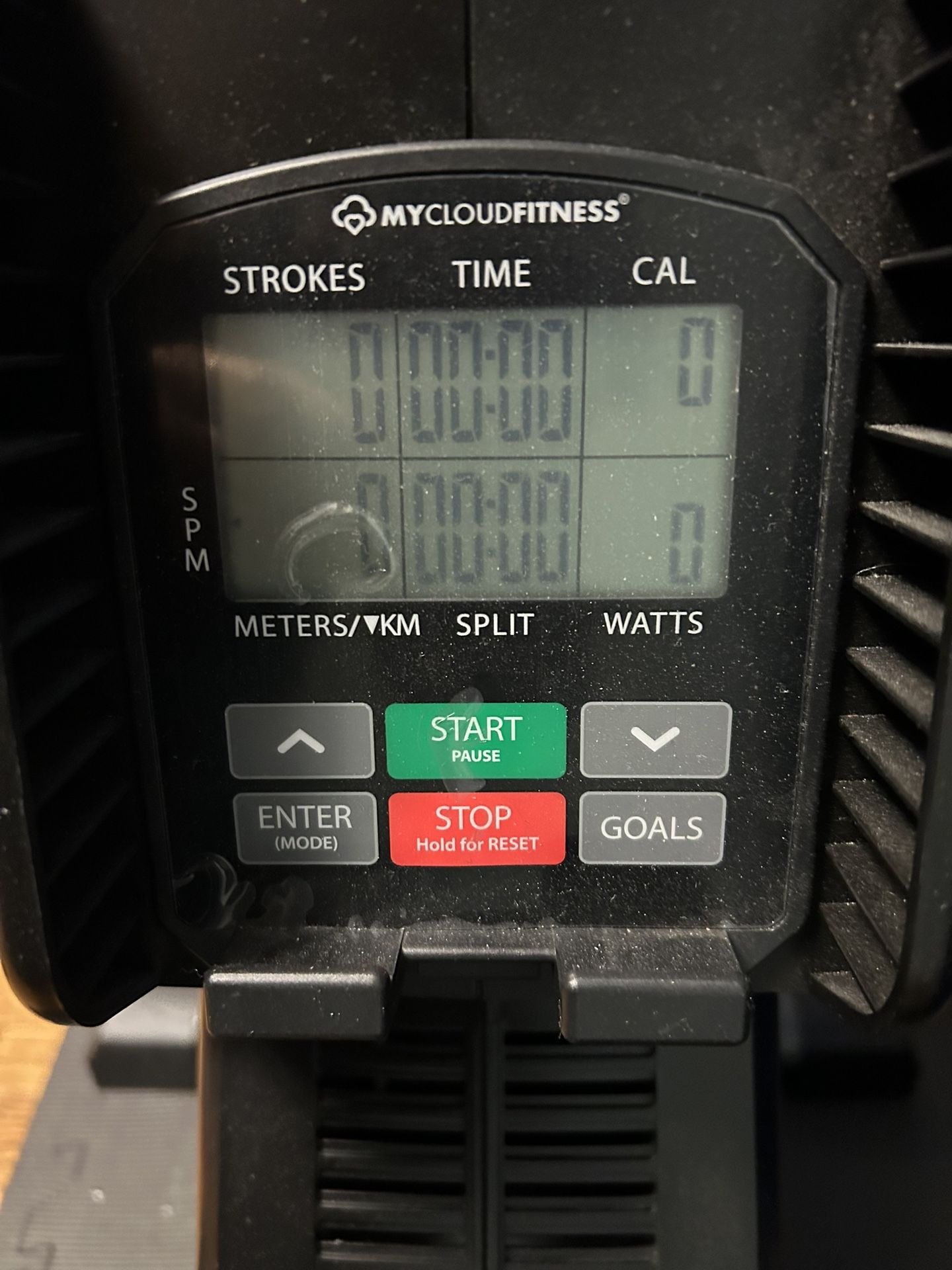 Rowing machine 