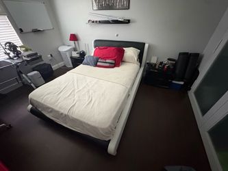 Bed Frame and Two Nighstands (READ DESCRIPTION)