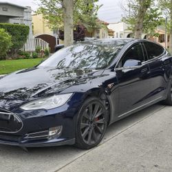 2014 Tesla Model S