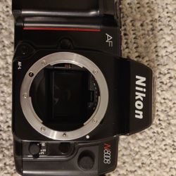 Nikon N8008 AF with 28-85mm F3.5 lens