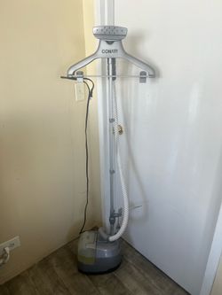 Clothes adjustable steamer