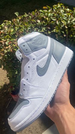Jordan 1 Stealth