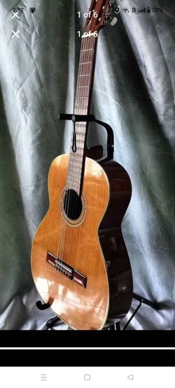 Juan Salvador Modelo 2 Spanish classical flamenco guitar with new bag