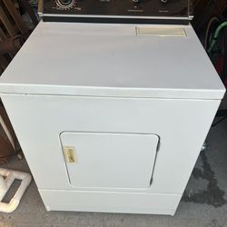 Whirlpool Gas Dryer / Read Below ⬇️