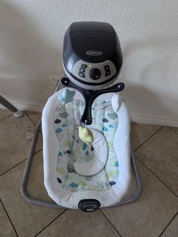 Graco Baby Bouncer Seat with Vibration