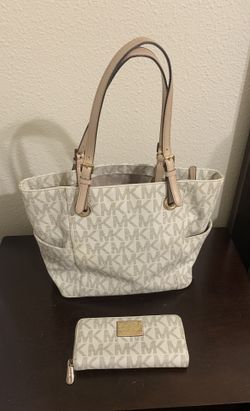 Michael Kors Tote & Wallet 