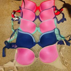 Wear Everywhere Push Up Pigeonnant Victoria Secret Bras