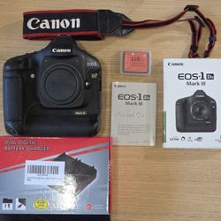 Canon EOS 1 DS Mark III + 128GB CF + New Charger & Battery 
